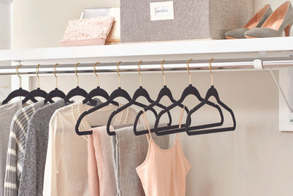 Non-Slip Velvet Clothing Hangers, 200 Pack